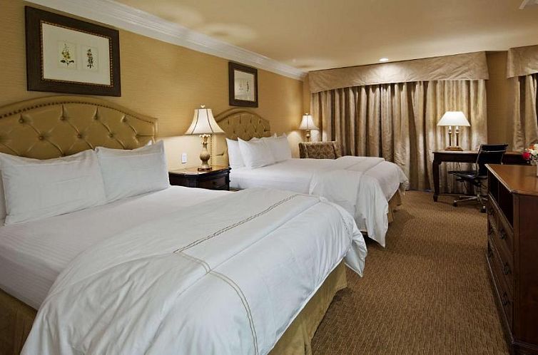 Best Western Plus Sunset Plaza Hotel