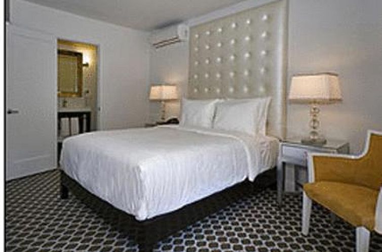 L.A. Sky Boutique Hotel