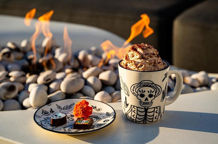 SLS Hotel, a Luxury Collection Hotel, Beverly Hills