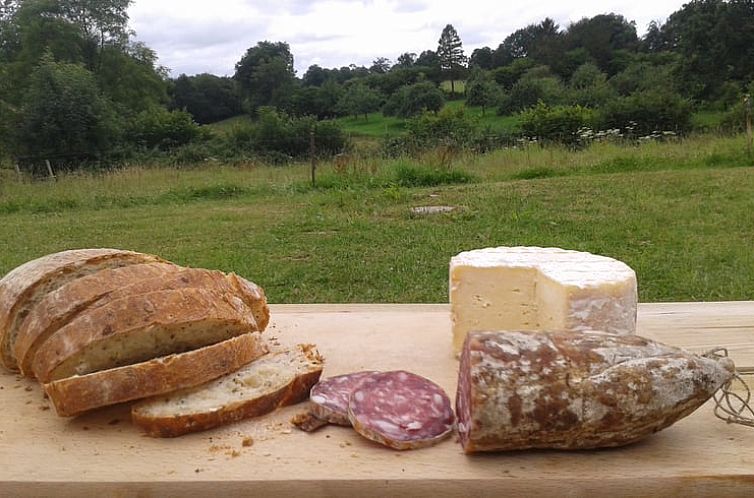 Huisje in Notre-Dame de Cenilly