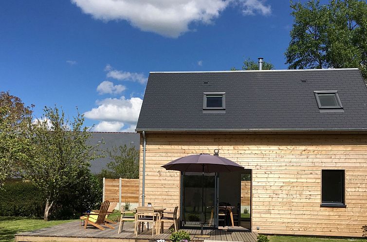 Vakantiehuis Charmantes Holzhaus in einer grünen Umgebung