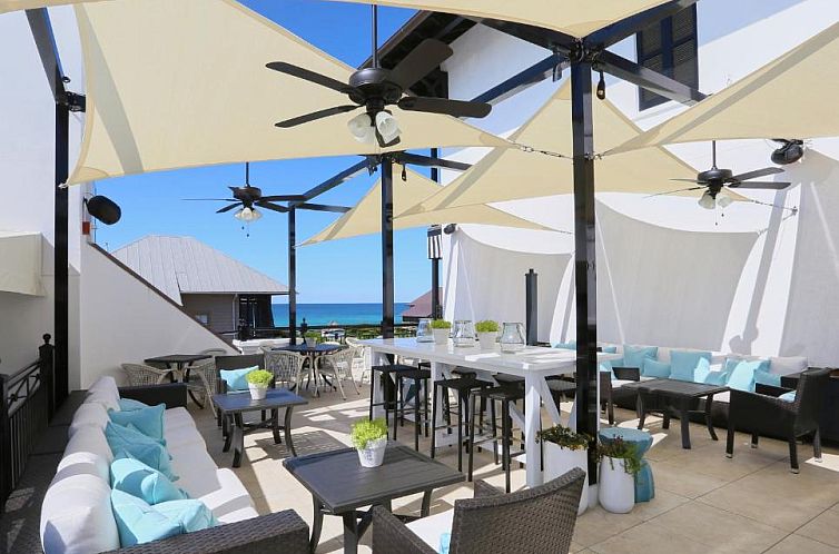 The Pearl Hotel