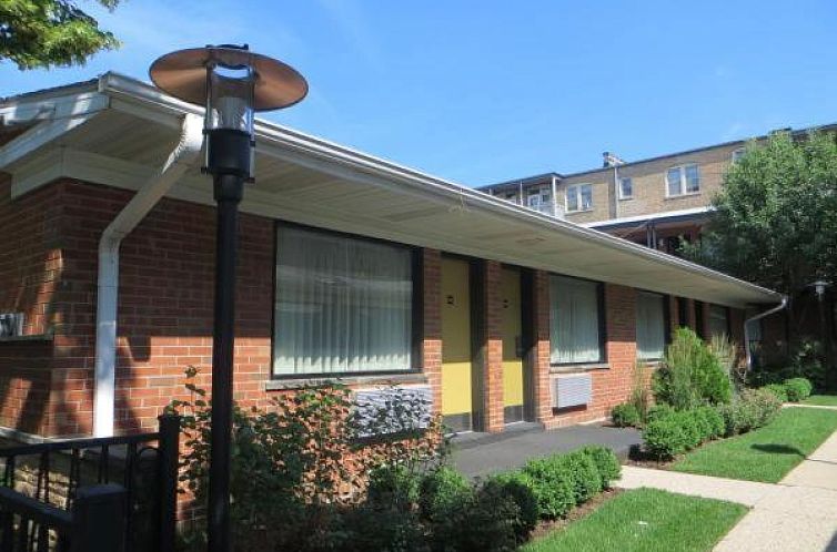 Carleton of Oak Park