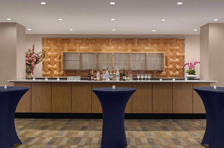 DoubleTree by Hilton Fort Lee/George Washington Bridge