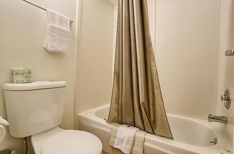 Motel 6-Petaluma, CA