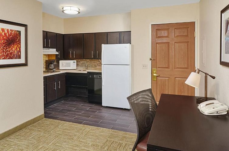 Staybridge Suites Glenview, an IHG Hotel