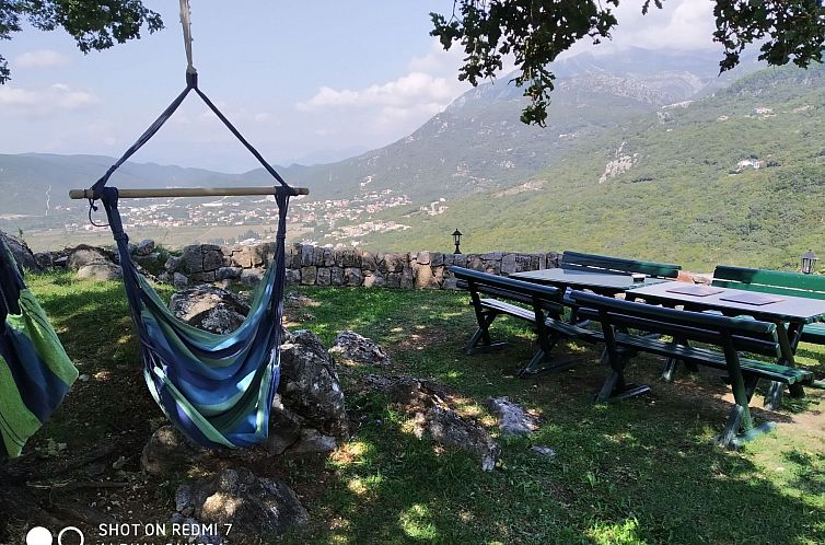 Vakantiehuis "Hrabri Vuk" mit Garten und Terrasse