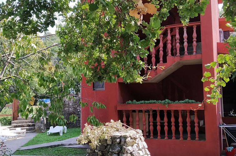 Vakantiehuis "Hrabri Vuk" mit Garten und Terrasse