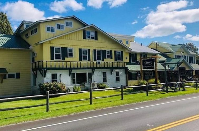 Guest house 19525101 - Bed and Breakfast New England - Gray Ghost Inn