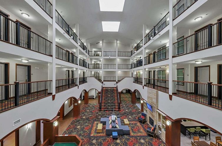 Country Inn & Suites by Radisson, Braselton, GA