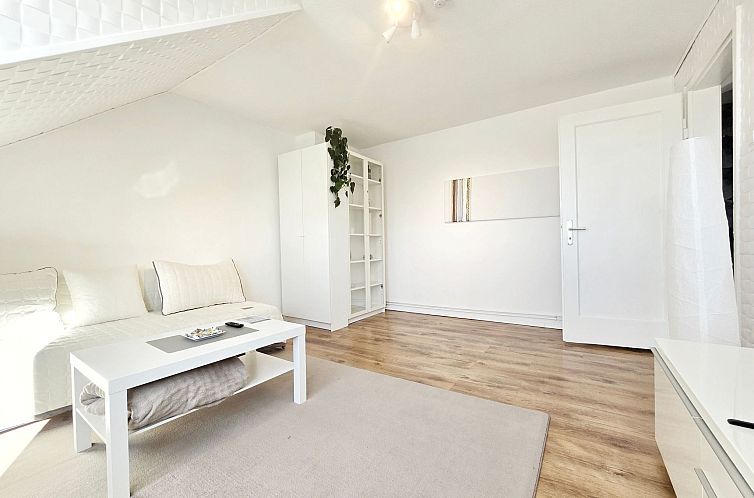 Appartement Apartment nähe A1 und Mercedes