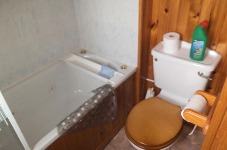 Lamont Chalets