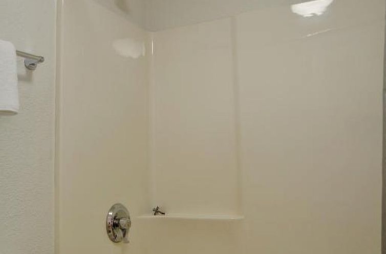 Motel 6-Chicopee, MA - Springfield
