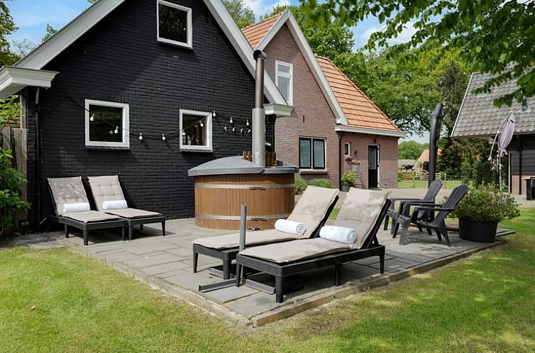 Huisje in Fluitenberg