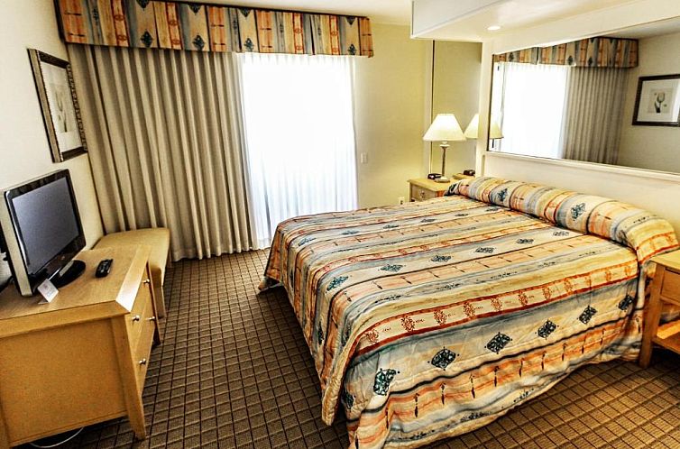 Desert Vacation Villas, a VRI resort