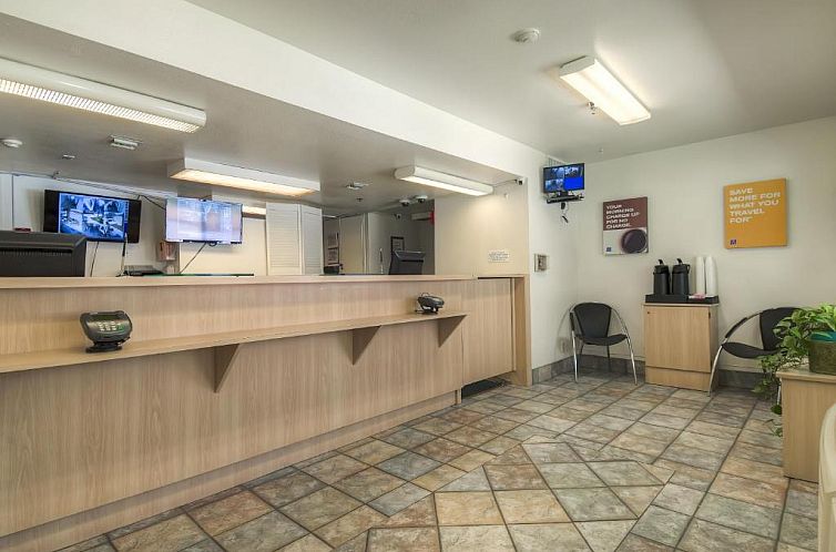 Motel 6-Palm Springs, CA - Downtown