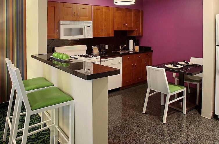 7 Springs Inn & Suites