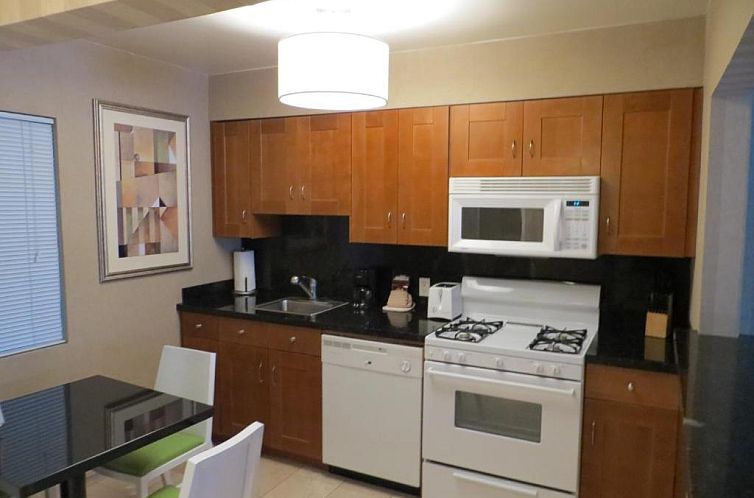 7 Springs Inn & Suites