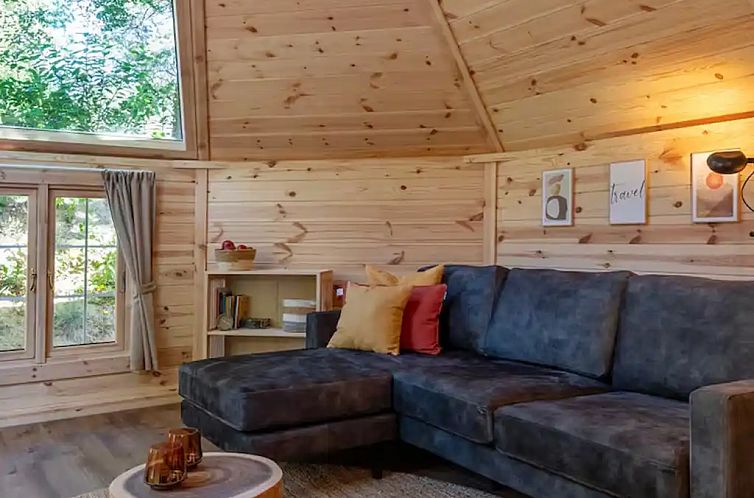 Mooie 4p Kota met sauna en hottub