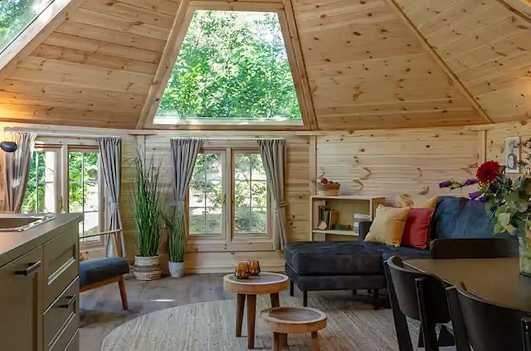Mooie 4p Kota met sauna en hottub