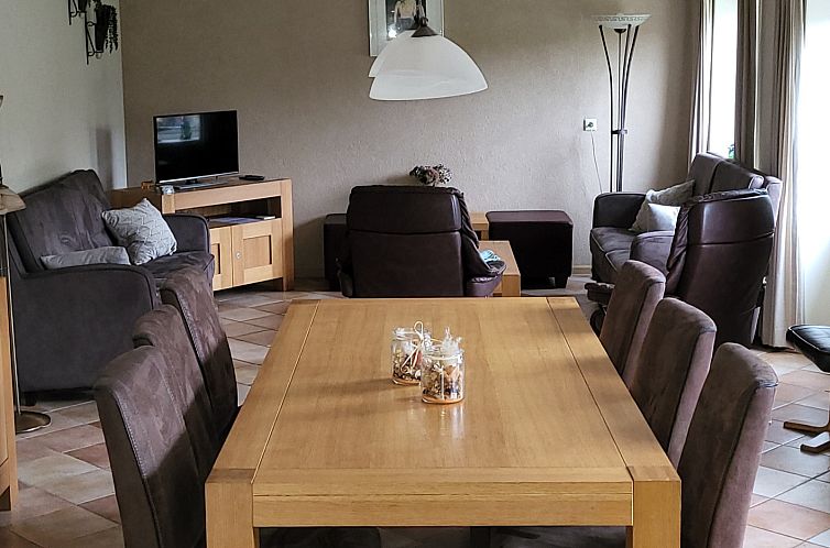 Gezellige vakantieboerderij voor 15 personen in Drenthe