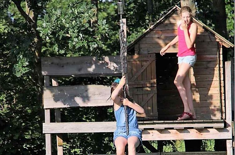 Gezellige vakantieboerderij voor 15 personen in Drenthe