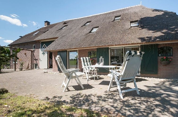 Huisje in Ruinen