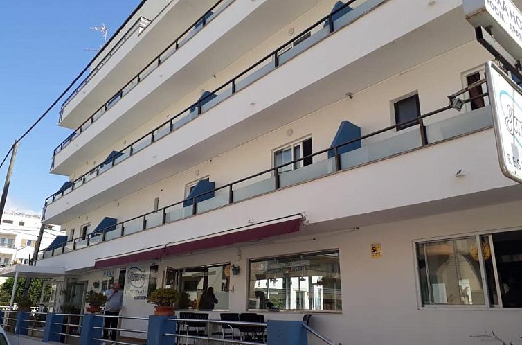 Hotel Raxa