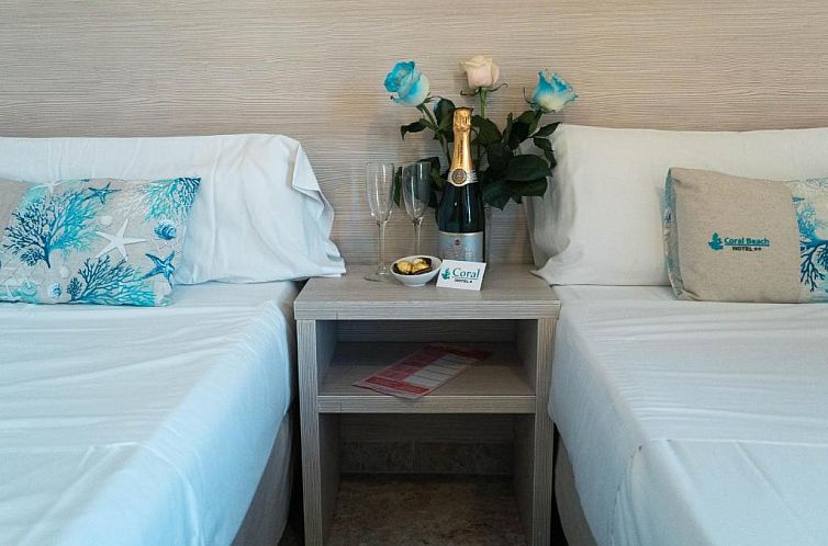Coral beach house & food
