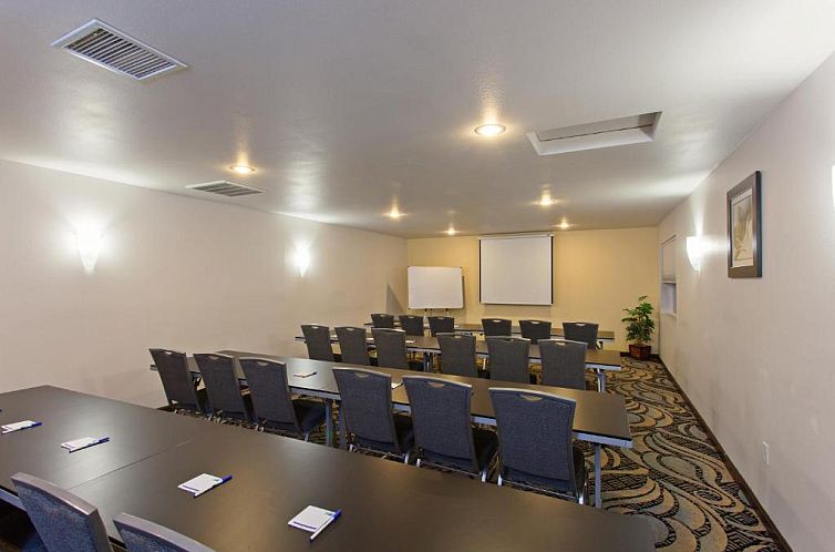 Holiday Inn Express Temecula, an IHG Hotel