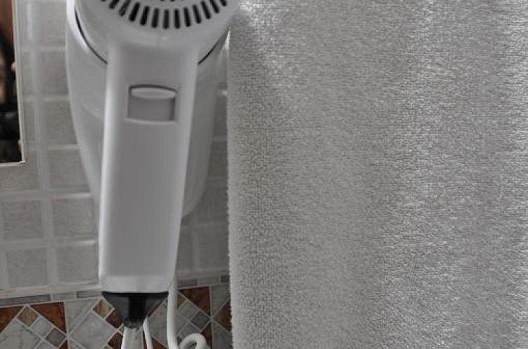 Hostal Ramón y Cajal