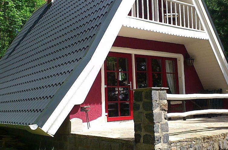 Vakantiehuis in ruhiger Lage am Waldrand mit Terrasse und gr