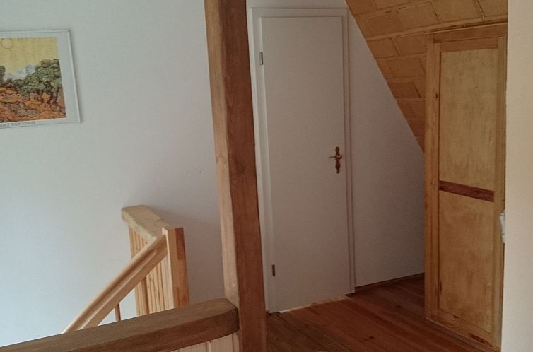 Vakantiehuis in ruhiger Lage am Waldrand mit Terrasse und gr