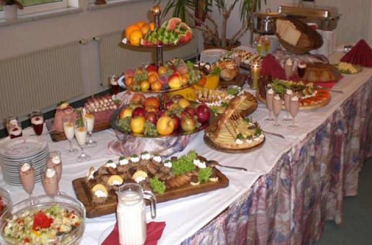 GreenLine Hotel Hellfeld