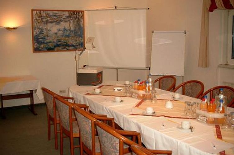 GreenLine Hotel Hellfeld