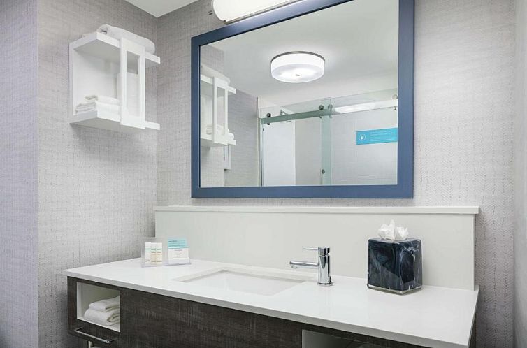 Hampton Inn & Suites Tampa Ybor City Downtown