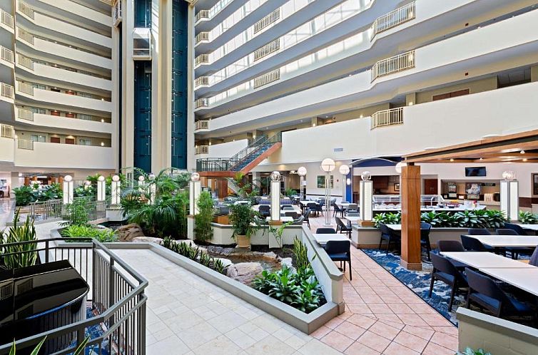 Embassy Suites Tampa - USF / Busch Gardens