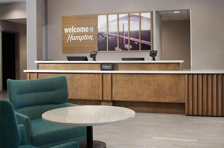 Hampton Inn & Suites Tampa-North