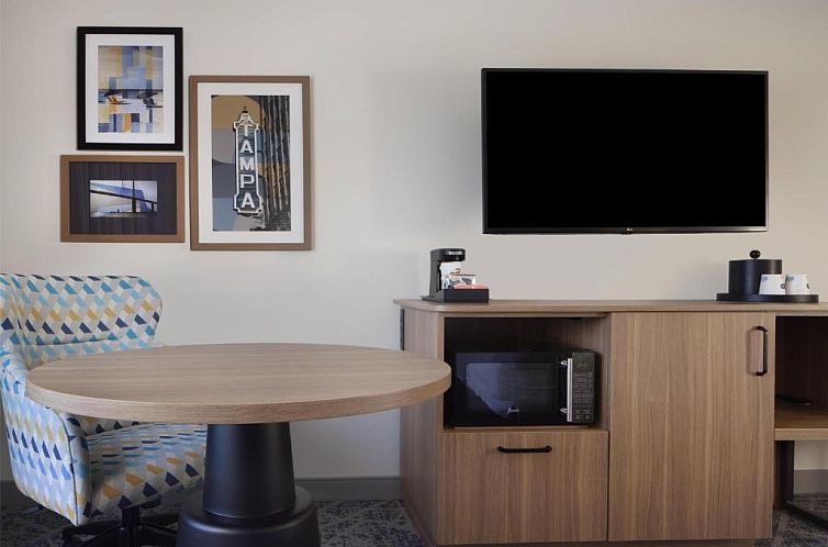 Hampton Inn & Suites Tampa-North
