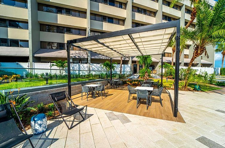 DoubleTree by Hilton Tampa Rocky Point Waterfront