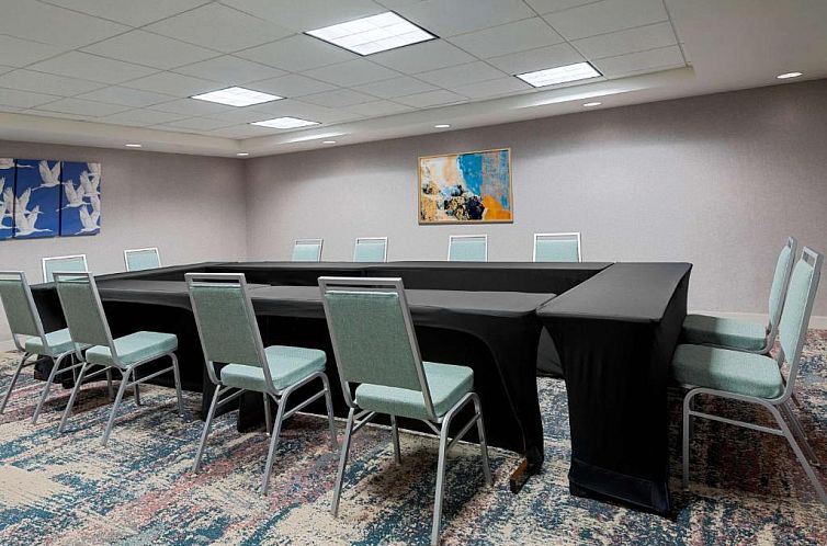 Homewood Suites by Hilton Tampa Airport - Westshore