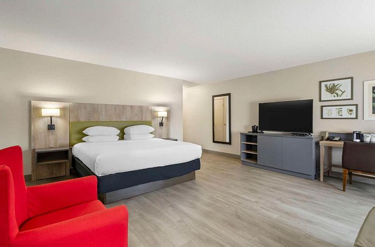 Country Inn & Suites by Radisson, Tampa Airport North, FL