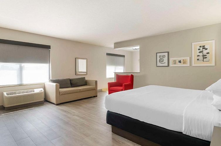 Country Inn & Suites by Radisson, Tampa Airport North, FL