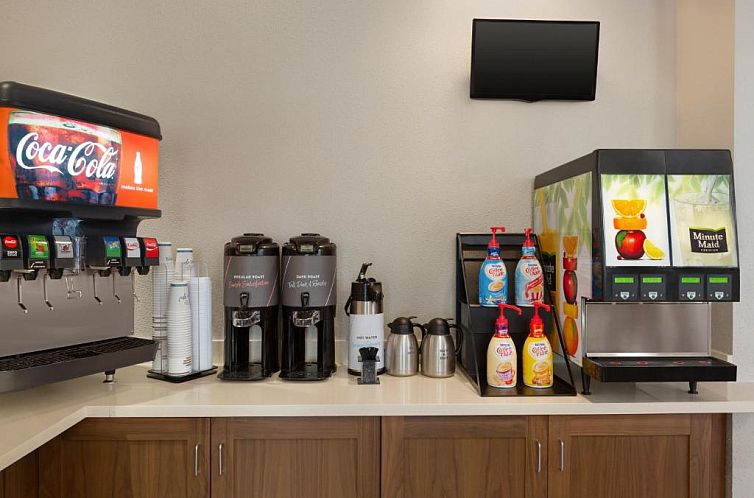 Staybridge Suites Tampa East- Brandon, an IHG Hotel