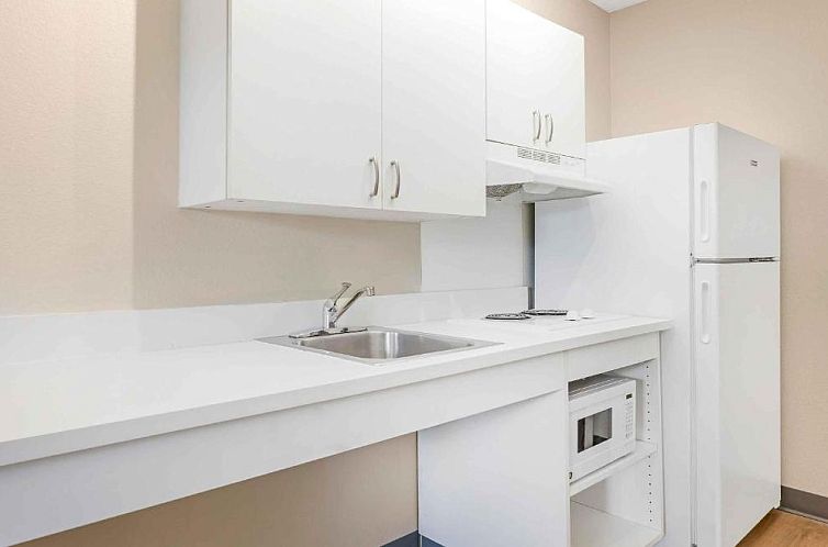 Extended Stay America Suites - Tampa - Airport - N Westshore