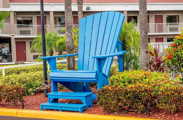 Hotel South Tampa & Suites