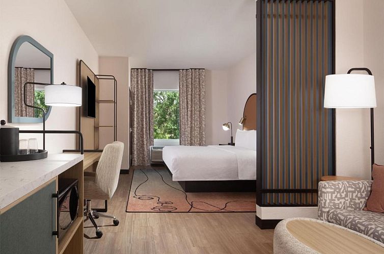 Comfort Suites Tampa Fairgrounds - Casino