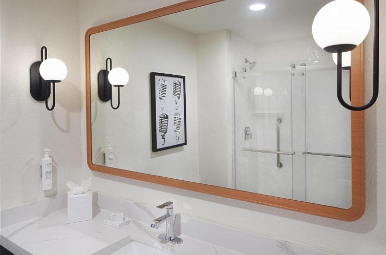 Comfort Suites Tampa Fairgrounds - Casino