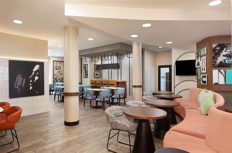 Comfort Suites Tampa Fairgrounds - Casino