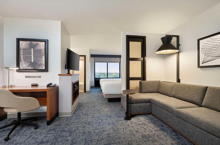Hyatt Place Tampa Busch Gardens